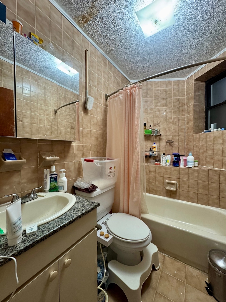 301 East 110th Street - Photo 12