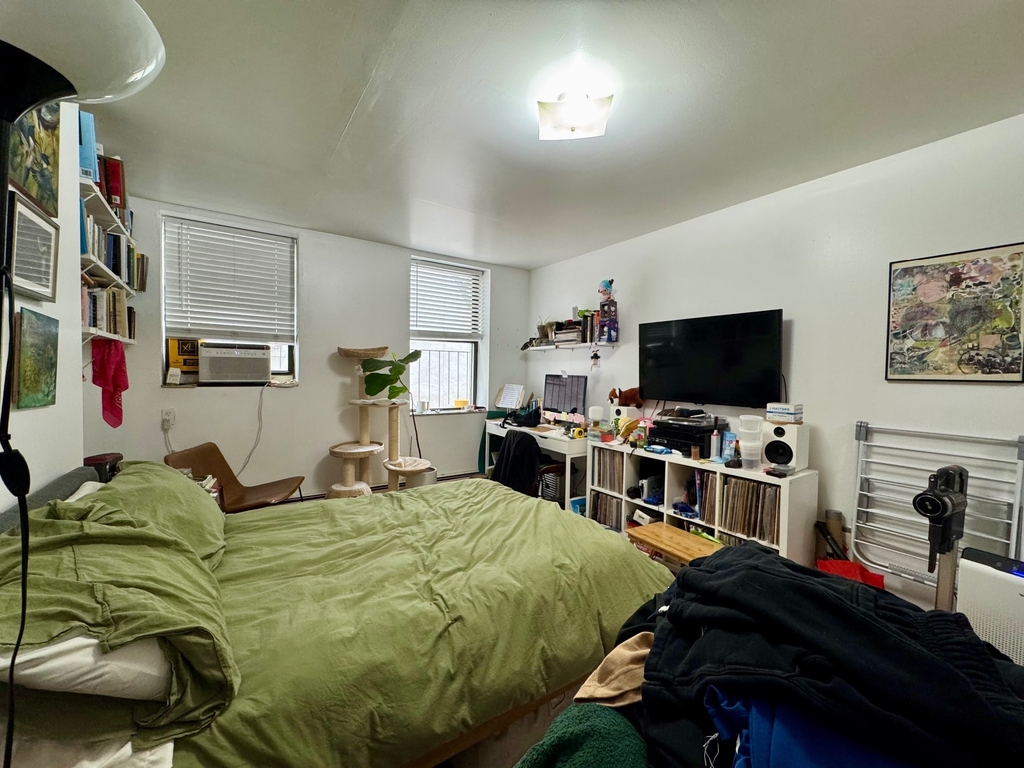 301 East 110th Street - Photo 2
