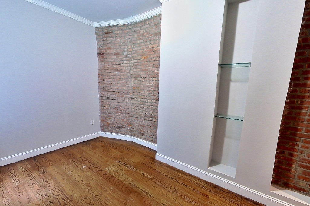 330 East 100th Street - Photo 7