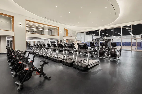 405  west 61st street  - Photo 8