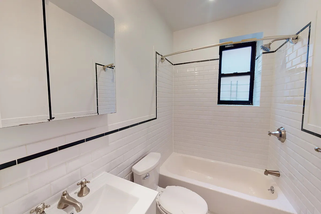600 West 136th Street - Photo 11