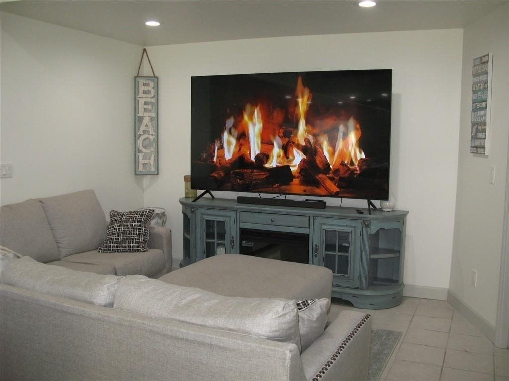 3700 Bay Street - Photo 6