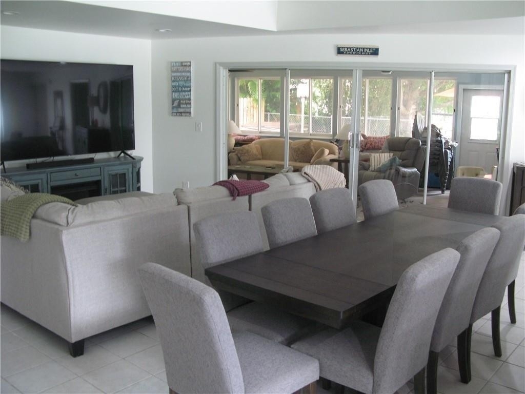 3700 Bay Street - Photo 2