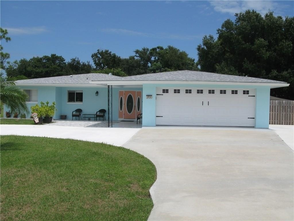3700 Bay Street - Photo 0