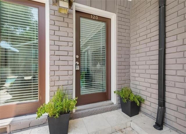 10211 Regal Oaks Drive - Photo 1