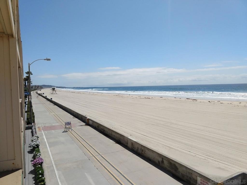 3755 Ocean Front Walk - Photo 17