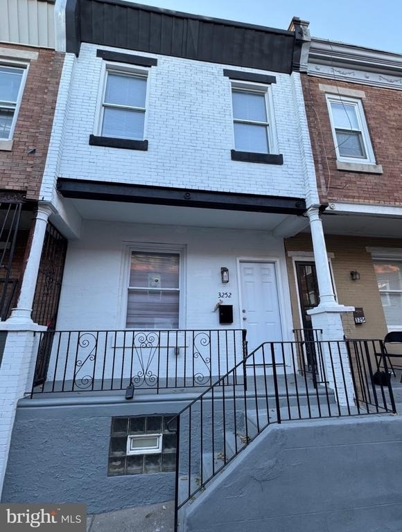 3252 N Hope Street - Photo 0