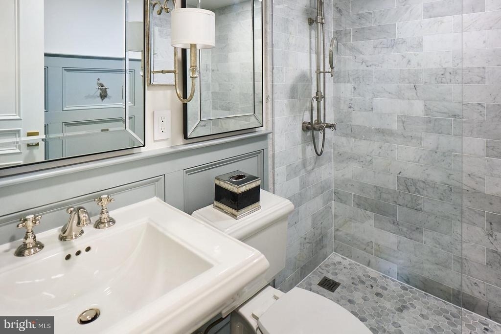 2475 Virginia Avenue Nw - Photo 17