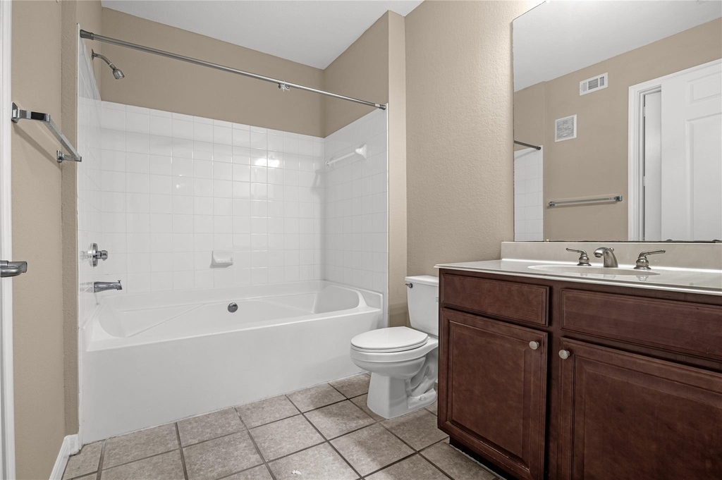 7575 Kirby Drive - Photo 31