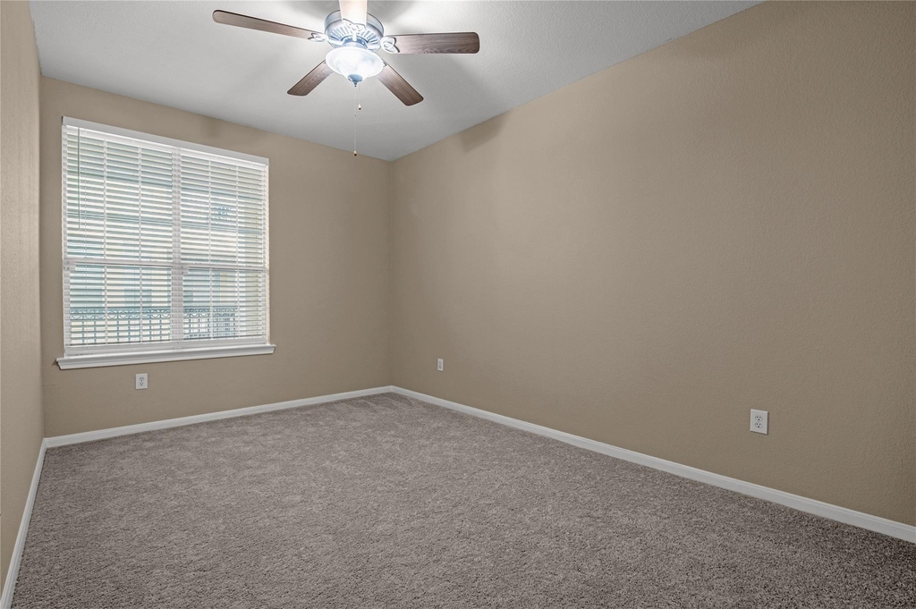 7575 Kirby Drive - Photo 28