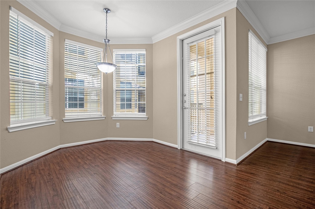 7575 Kirby Drive - Photo 15