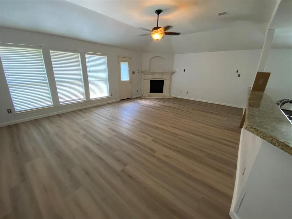 25910 N Lakefair Drive - Photo 4