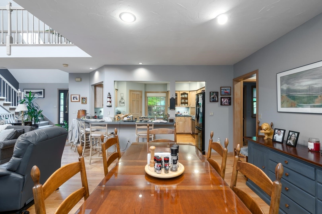39 Robertson - Photo 16