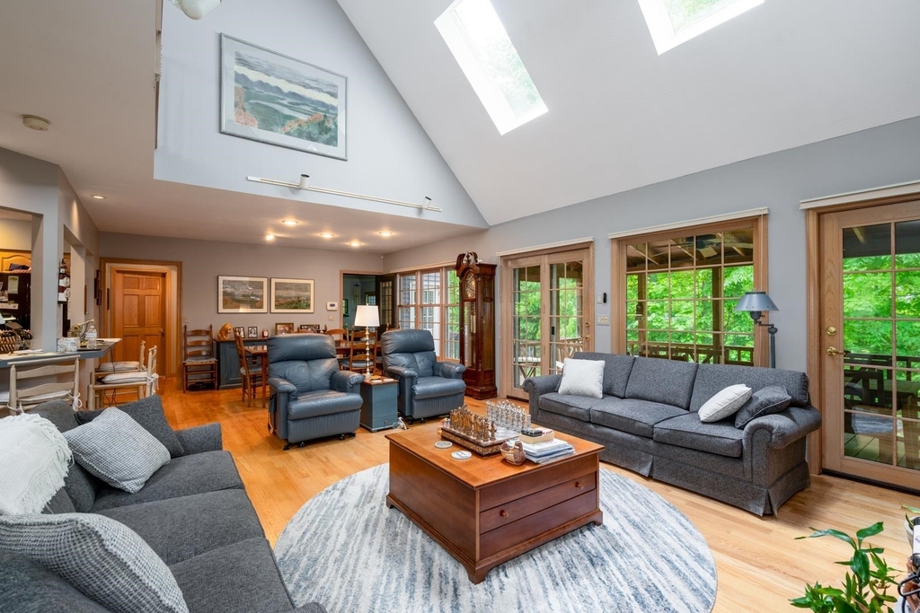 39 Robertson - Photo 10