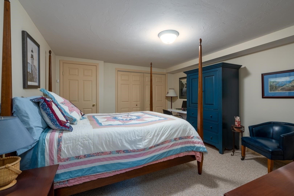 39 Robertson - Photo 21