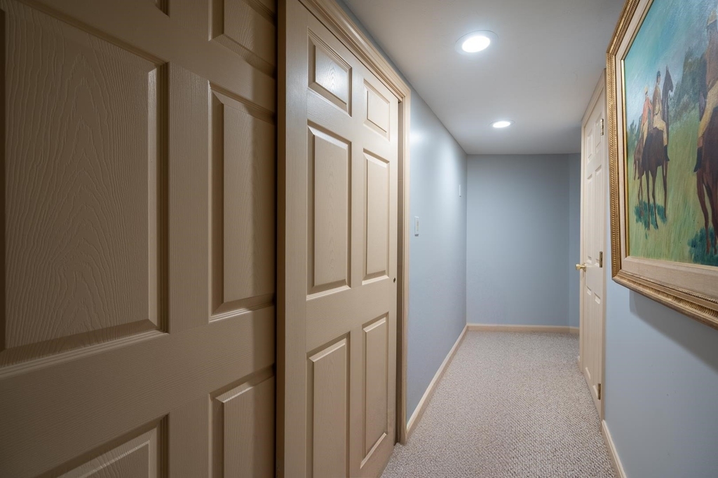 39 Robertson - Photo 26