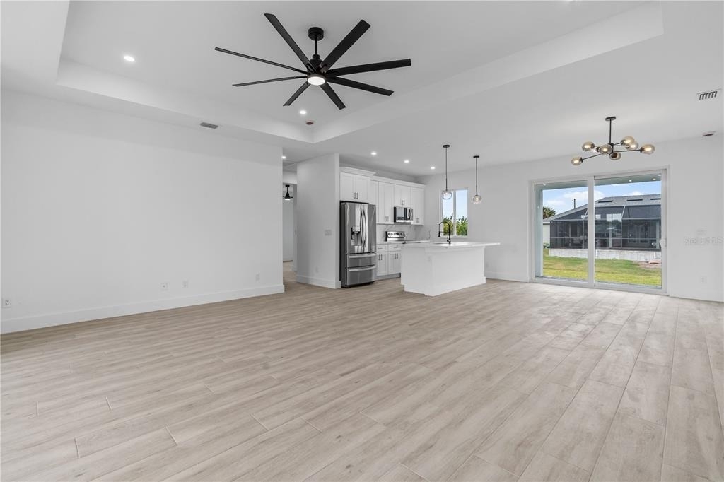13438 Mcintosh Avenue - Photo 1