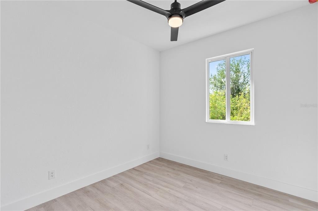13438 Mcintosh Avenue - Photo 42
