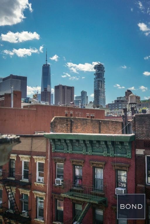164 Mott Street - Photo 2