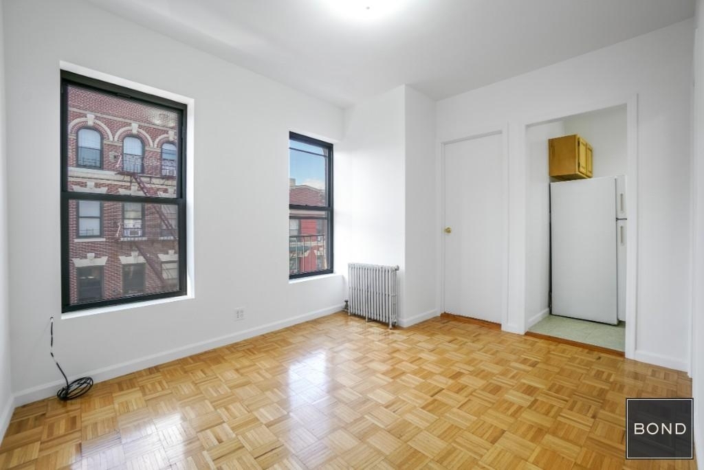 164 Mott Street - Photo 3