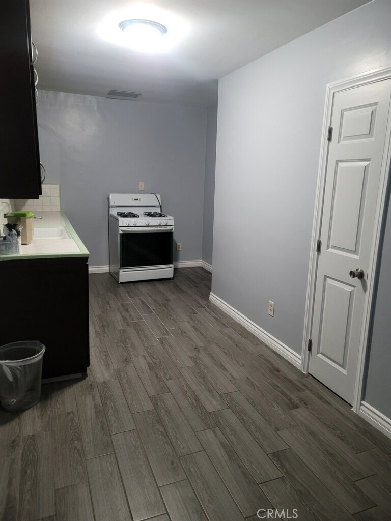 533 Margaret - Photo 2