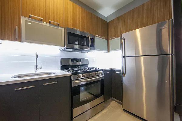 127 Boerum Street - Photo 1