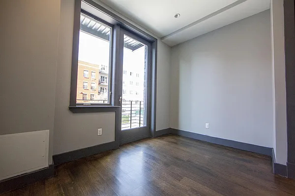 127 Boerum Street - Photo 4