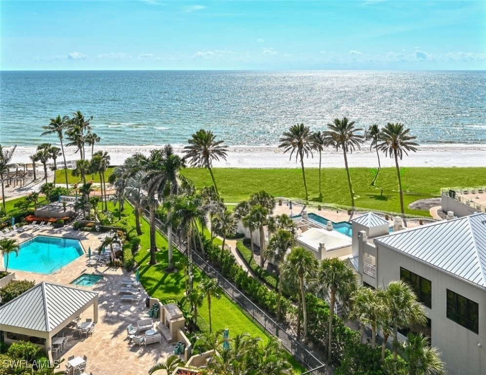 4551 Gulf Shore Boulevard N - Photo 2