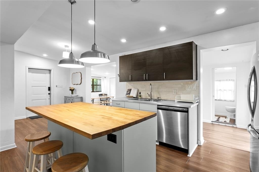 2407 S Lois Avenue - Photo 7
