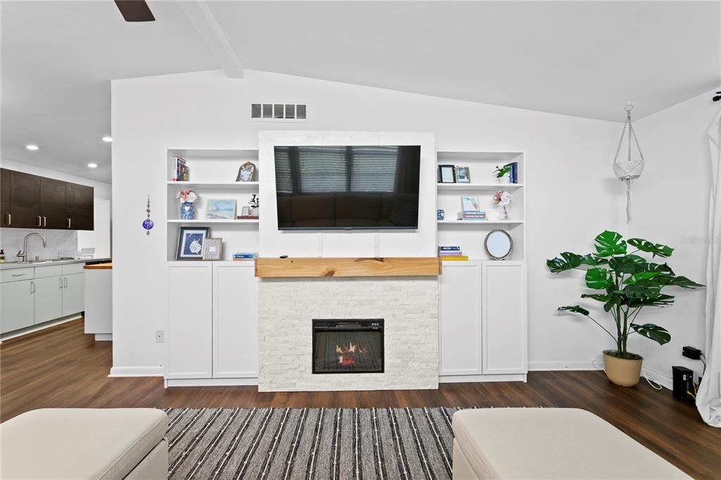2407 S Lois Avenue - Photo 3