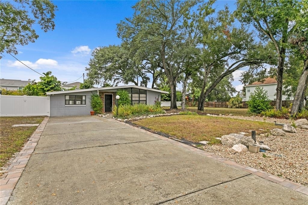 2407 S Lois Avenue - Photo 50