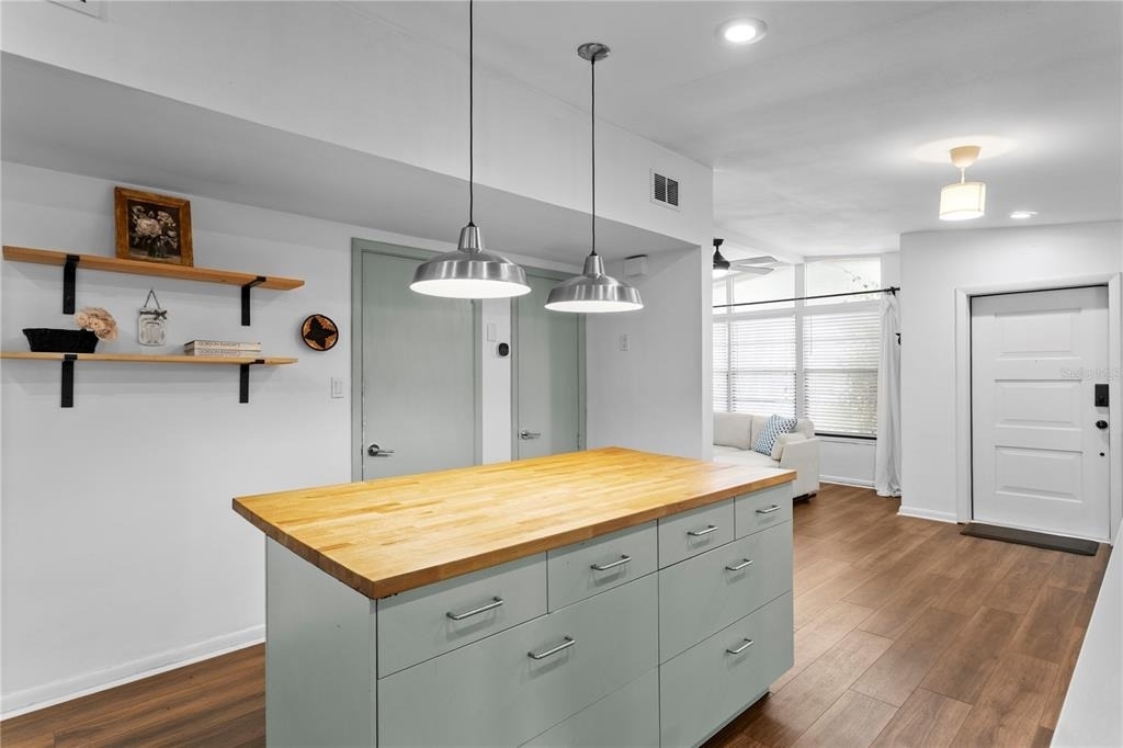 2407 S Lois Avenue - Photo 9