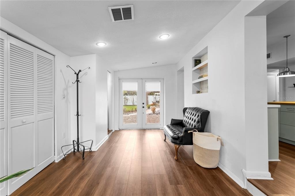 2407 S Lois Avenue - Photo 16
