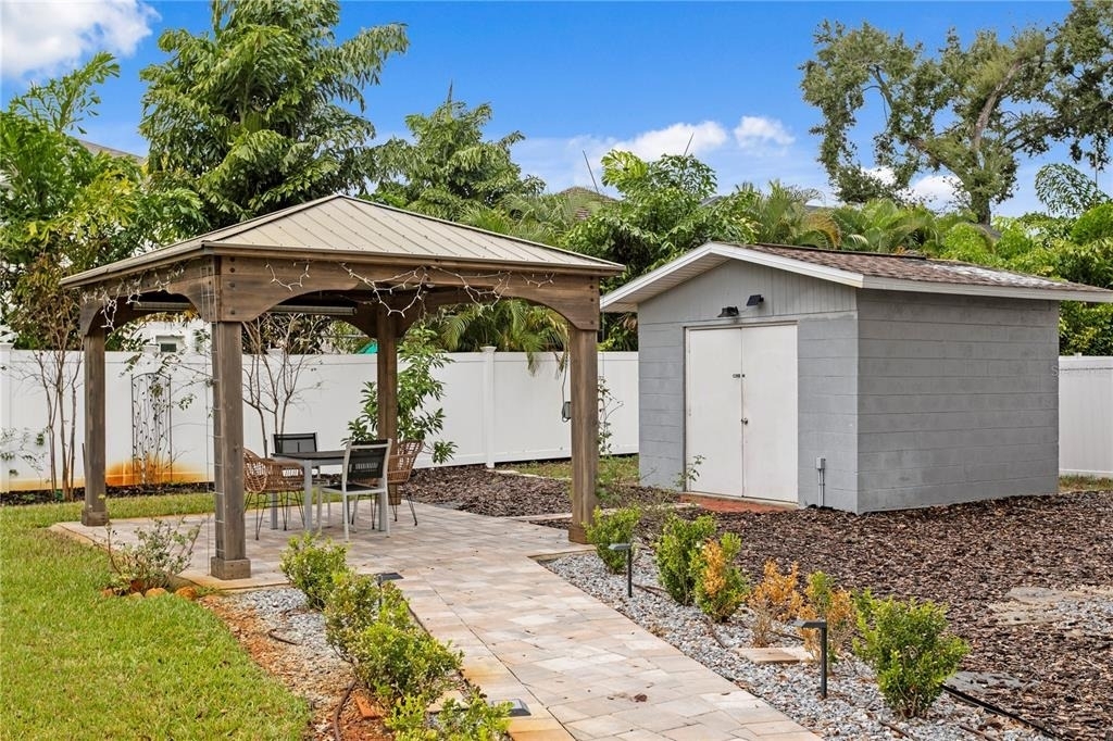 2407 S Lois Avenue - Photo 44