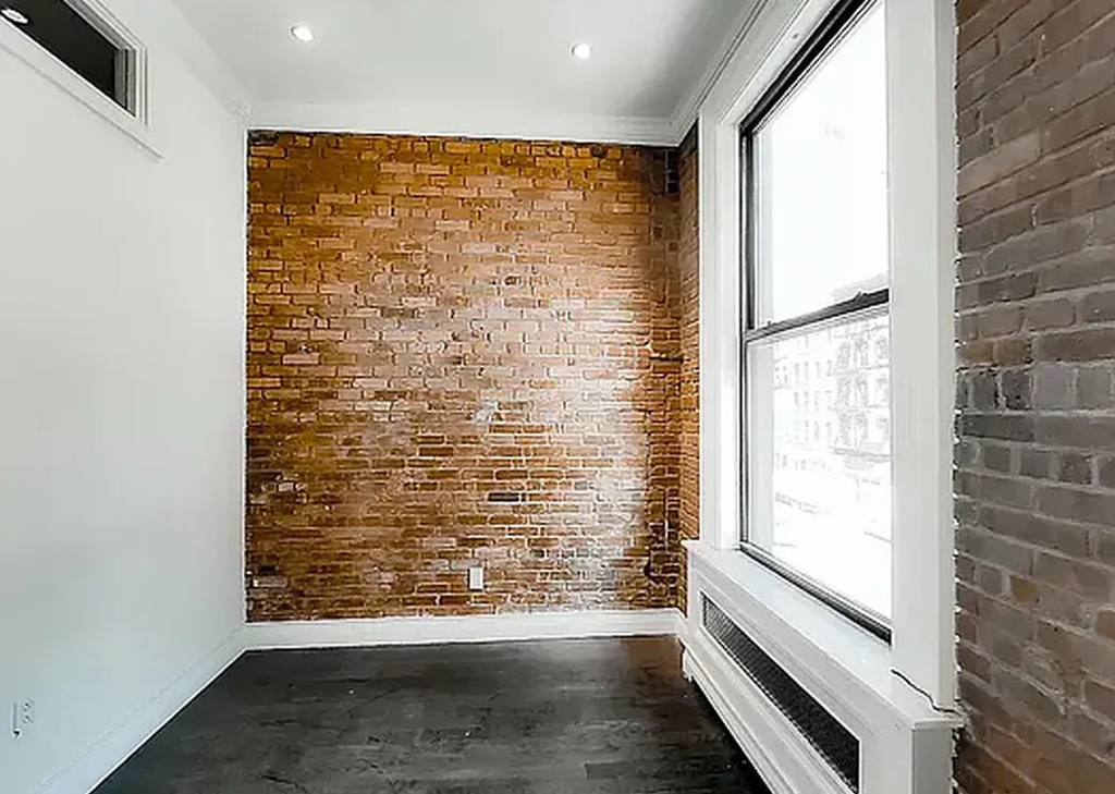 350 3rd Avenue - Photo 5