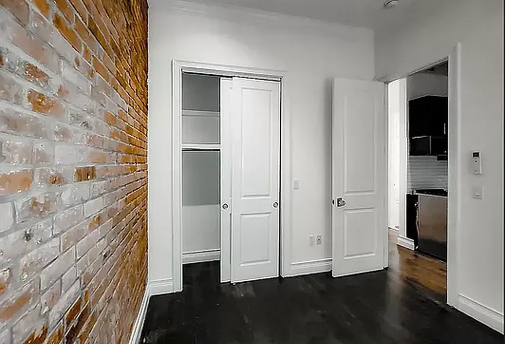 350 3rd Avenue - Photo 7