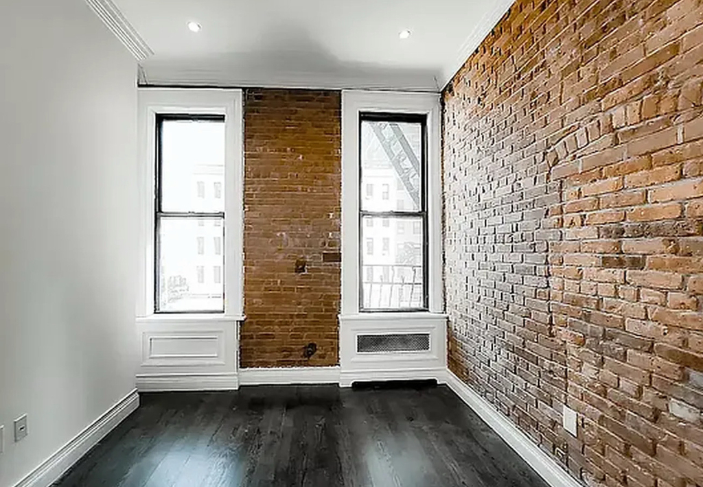 350 3rd Avenue - Photo 1
