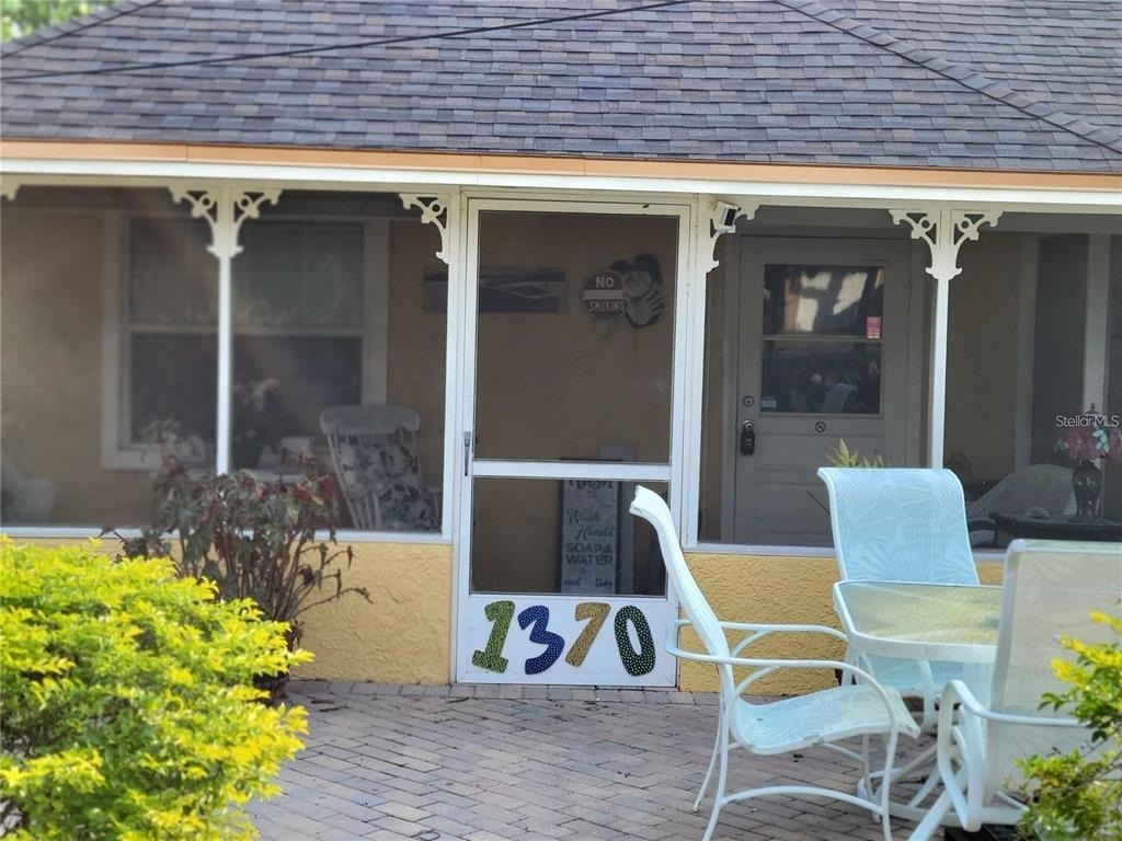 1370 Greenway Drive - Photo 1