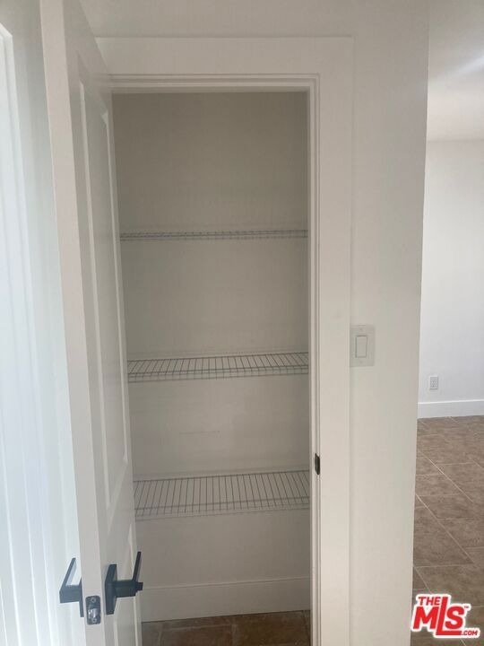 1101 W 106th Street - Photo 9