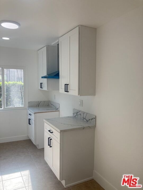 1101 W 106th Street - Photo 2