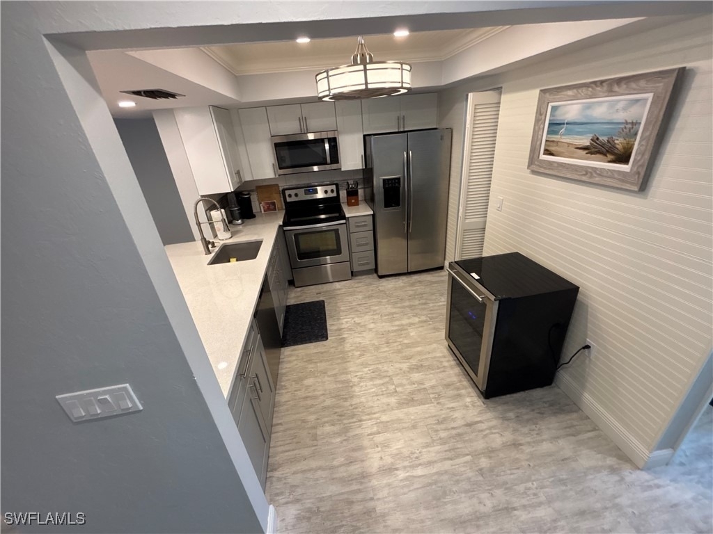 800 Meadowland Drive - Photo 6