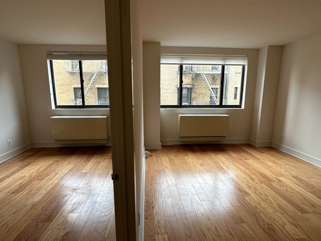 West 96th Street - Photo 4