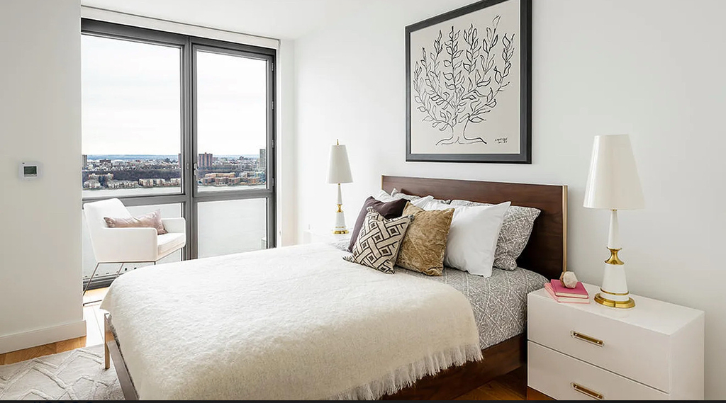 606 West 57th Street - Photo 3