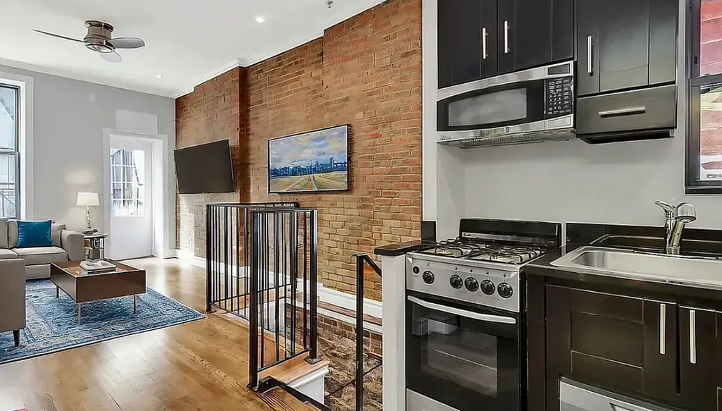 248 Mott Street - Photo 0