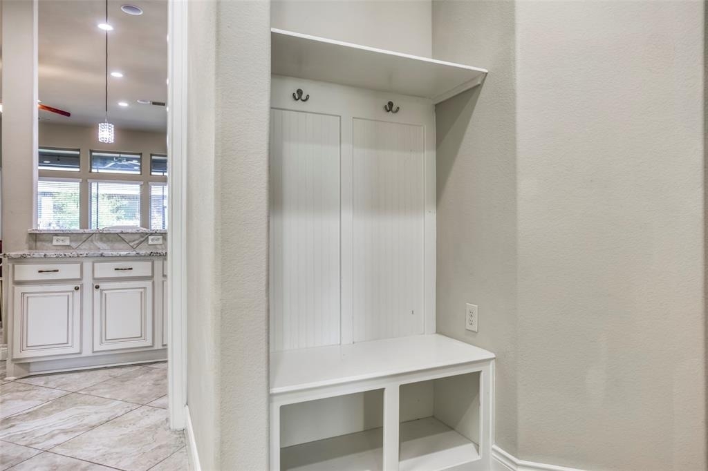 29114 Davenport Drive - Photo 38