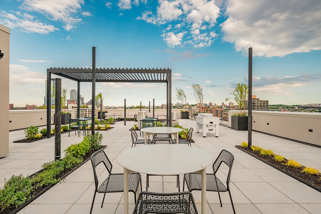 526 Baltic Street - Photo 8