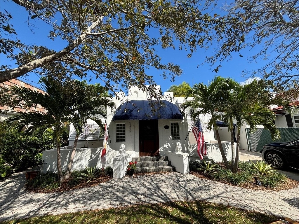 1315 Se 2nd Street - Photo 8