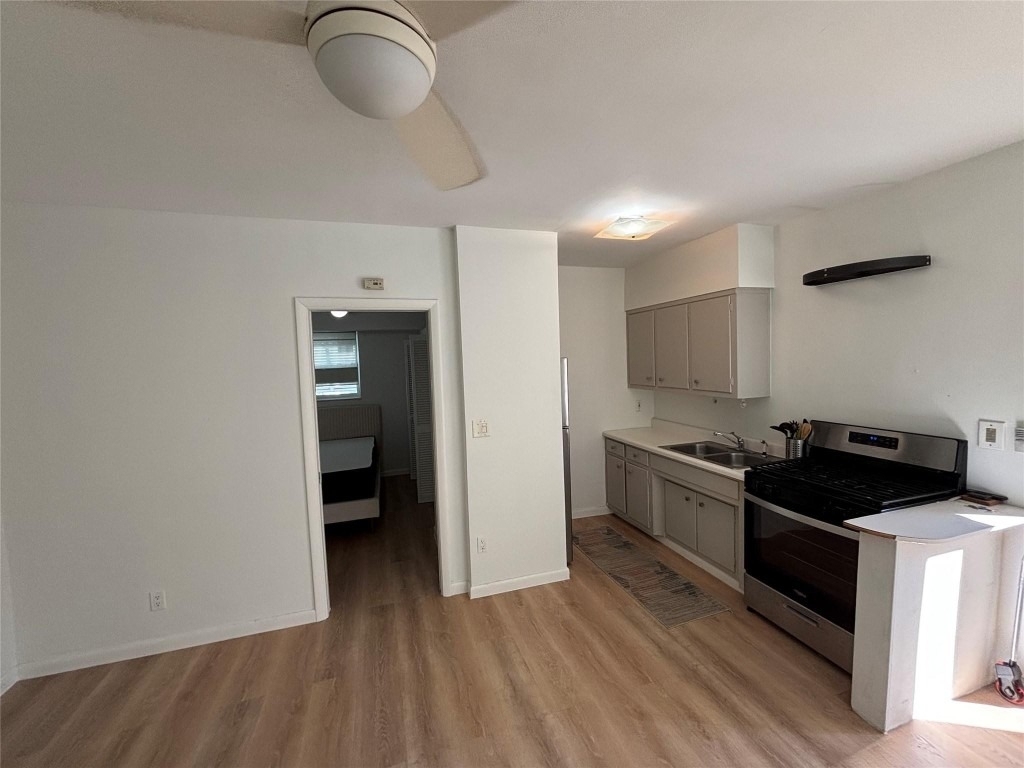 1315 Se 2nd Street - Photo 4