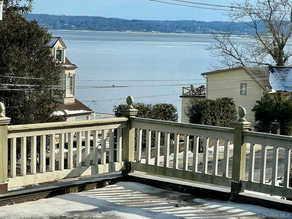 67 River Road - Photo 1