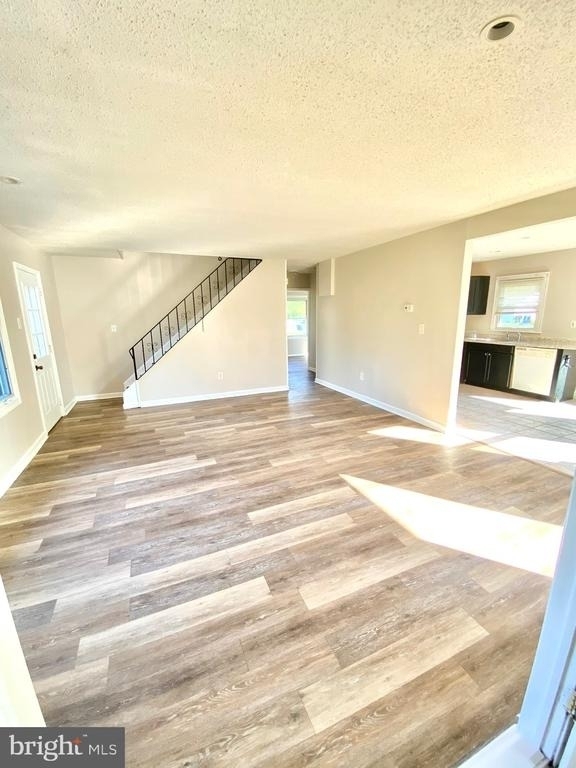 46 Beaverdale Lane - Photo 3